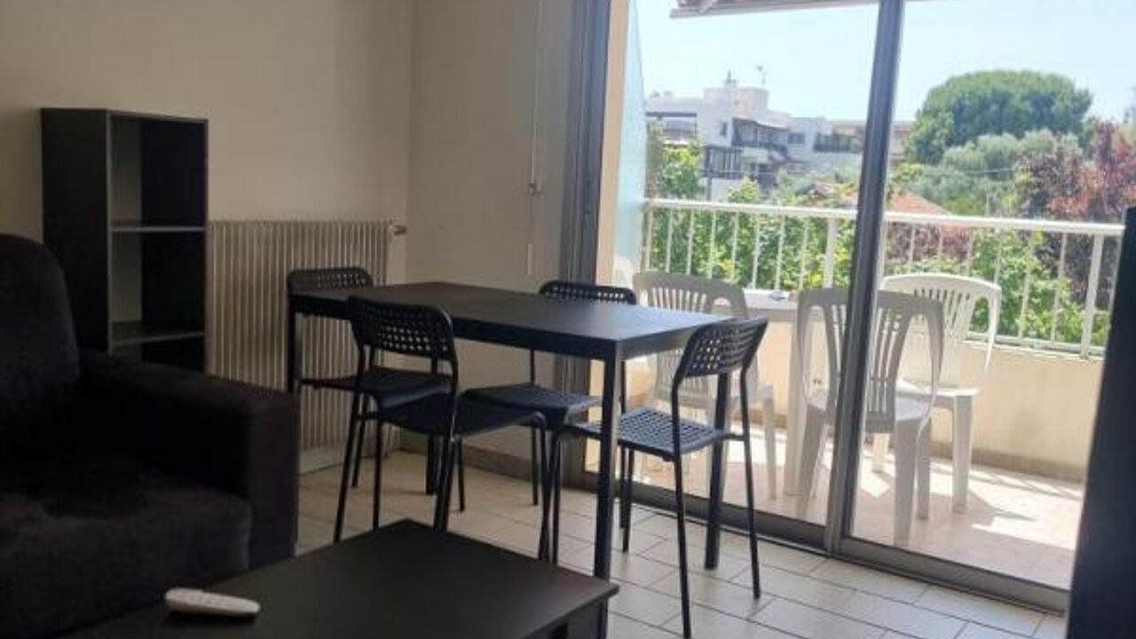 appartement 1 pièces 26 m2 à louer à Saint-Laurent-du-Var (06700)