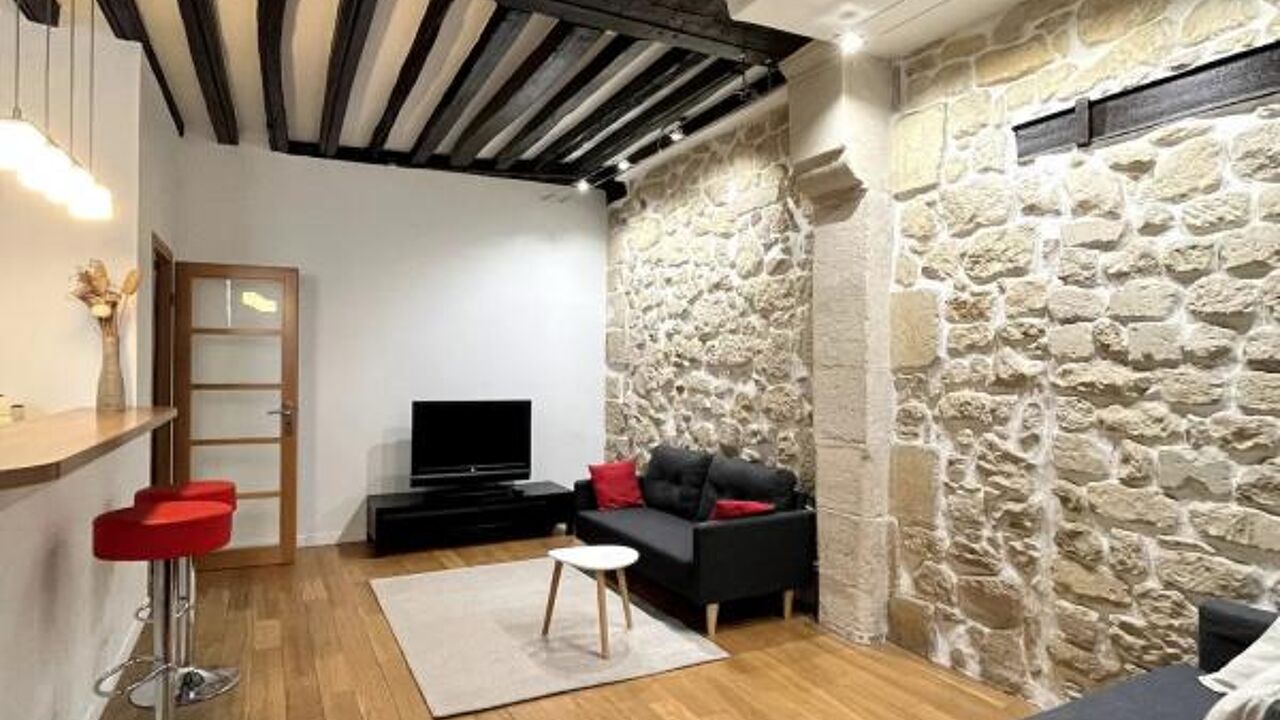 appartement 2 pièces 57 m2 à vendre à Paris 1 (75001)