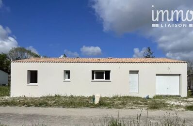 vente maison 181 000 € à proximité de Saint-Saturnin-du-Bois (17700)