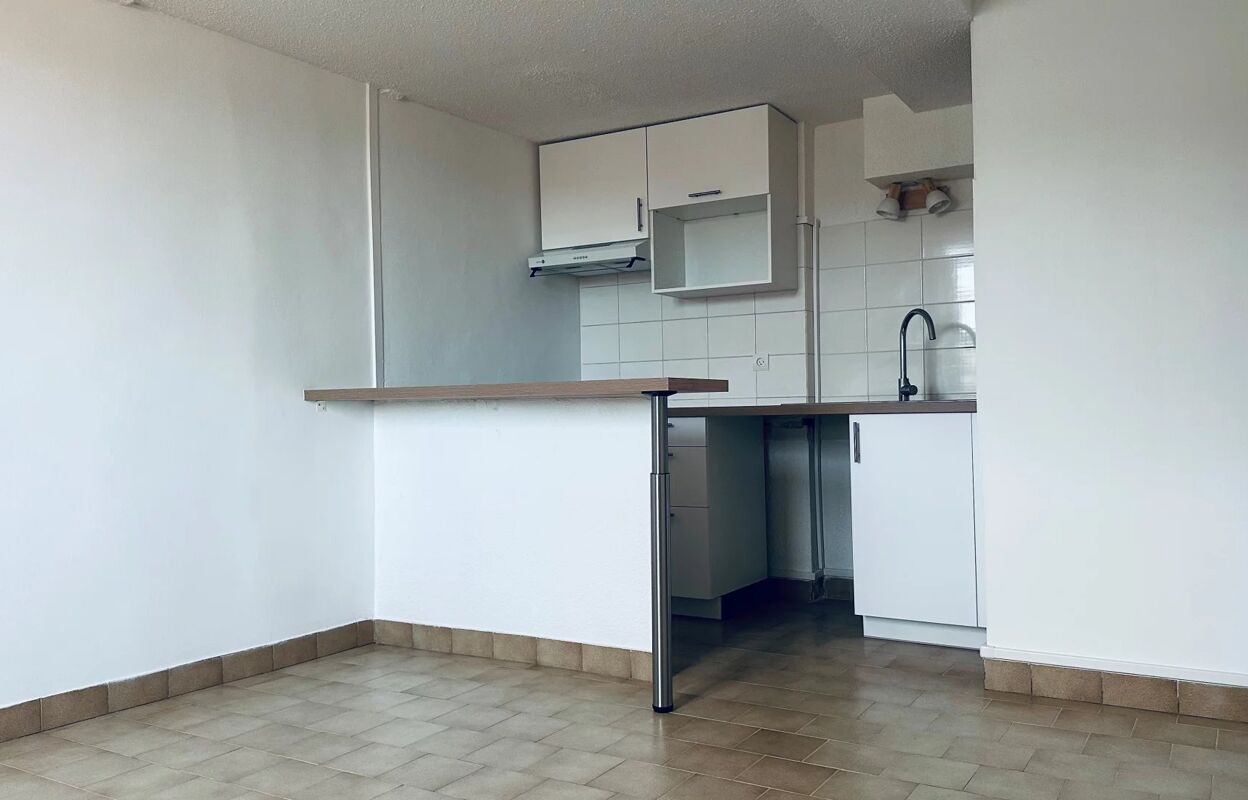 appartement 2 pièces 29 m2 à vendre à Saint-Laurent-du-Var (06700)