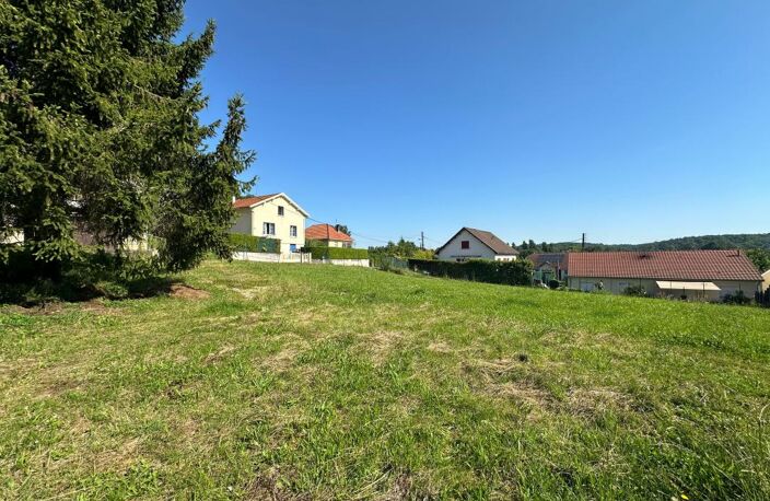 Terrain constructible À Vendre — photo 2
