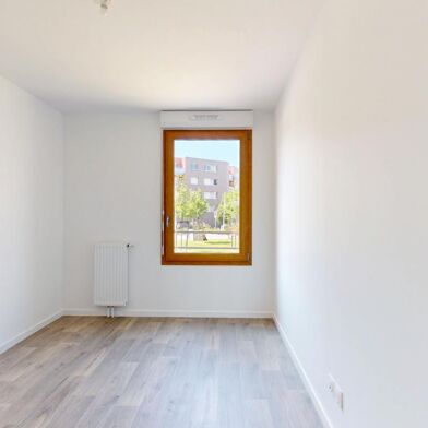 Appartement 3 pièces 180000 €