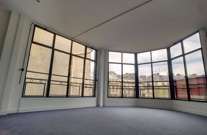 PARIS 75008, rue du Fbg St Honoré, bureaux à louer de 79,80 m² — photo 2