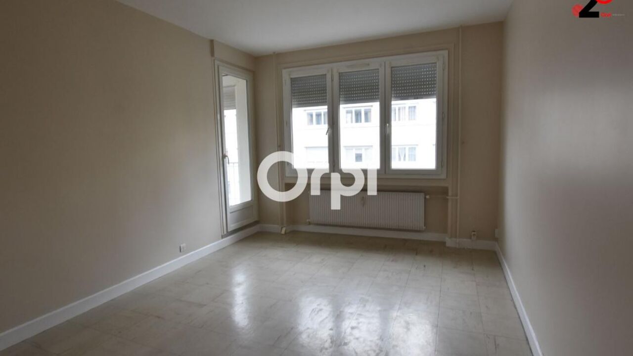 appartement 2 pièces 52 m2 à louer à Saint-Étienne (42100)