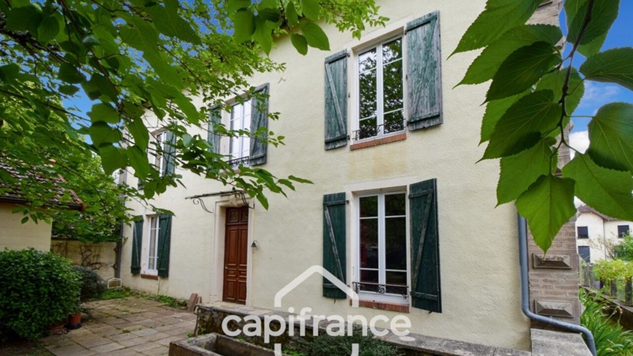 maison 8 pièces 193 m2 à vendre à Beaurepaire-en-Bresse (71580)