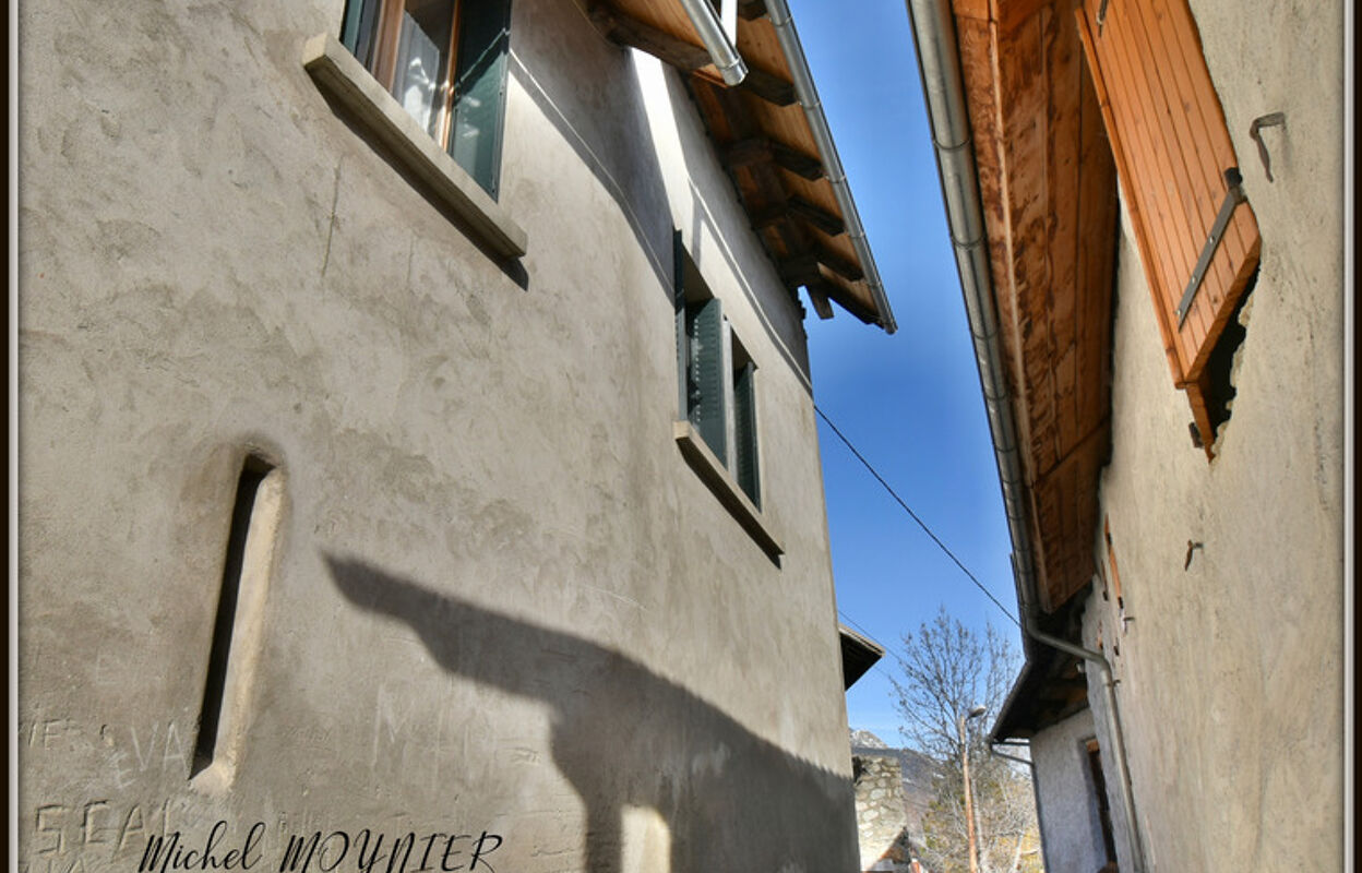 maison 3 pièces 59 m2 à vendre à L'Argentière-la-Bessée (05120)