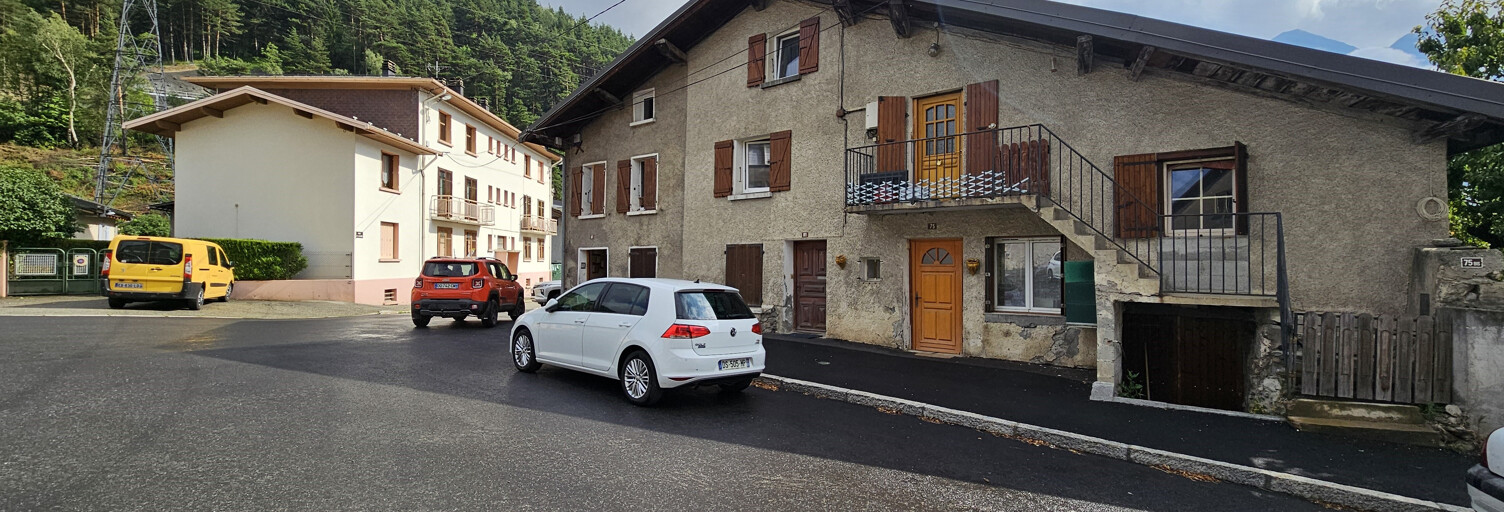 Immeuble  430 m² à vendre à Modane (73500)