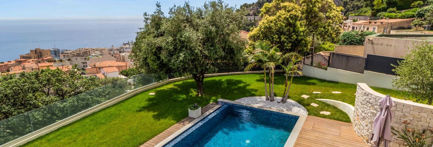 Maison  230 m² à vendre à Beausoleil (06240)