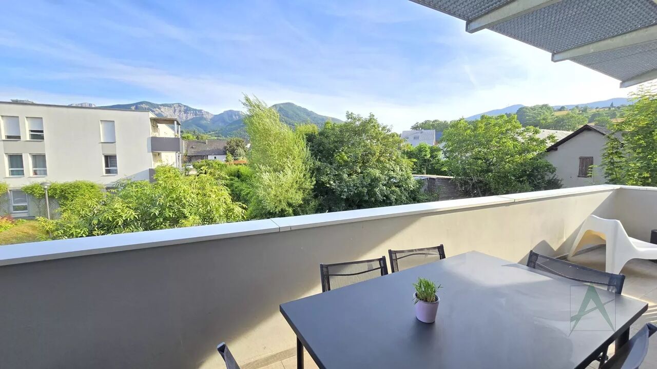 appartement 3 pièces 64 m2 à vendre à Cognin (73160)