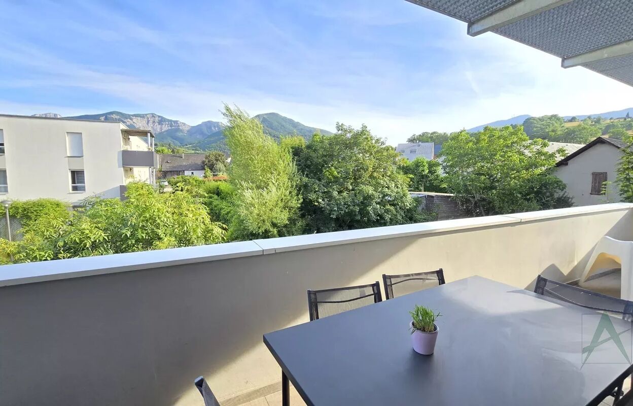 appartement 3 pièces 64 m2 à vendre à Cognin (73160)