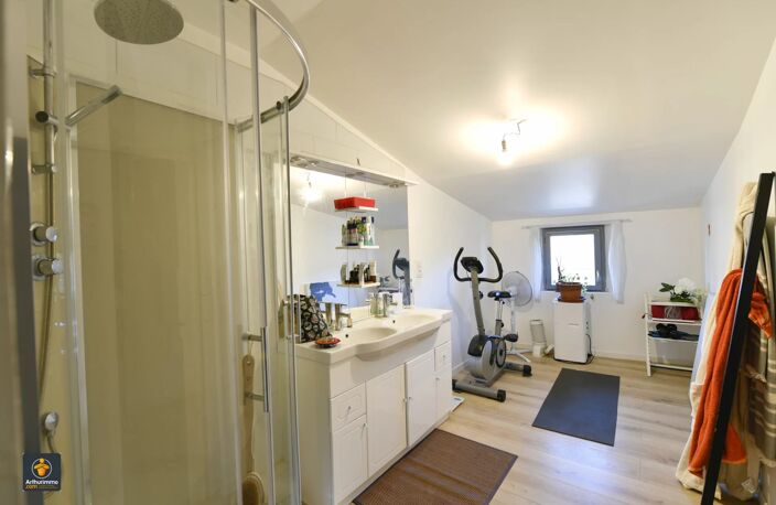 Appartement T1bis de 56,79m² meublé à NIORT — photo 4