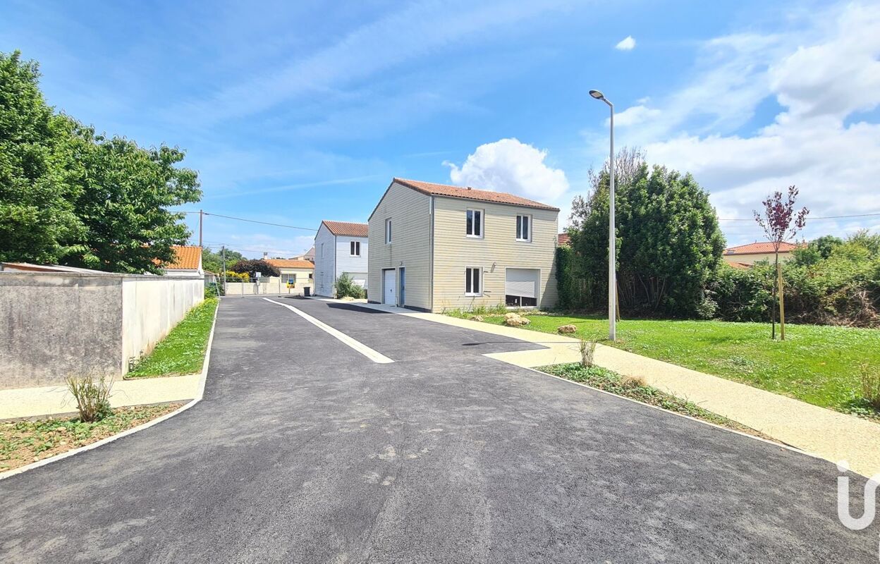 maison 6 pièces 127 m2 à vendre à Rochefort (17300)