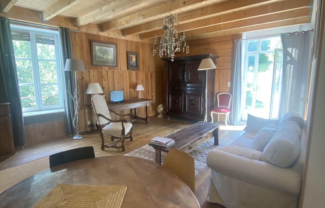 maison 4 pièces 134 m2 à vendre à Laval-Roquecezière (12380)