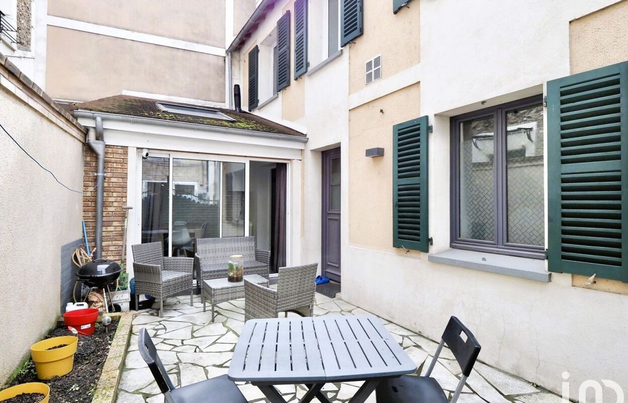 maison 5 pièces 75 m2 à vendre à Corbeil-Essonnes (91100)