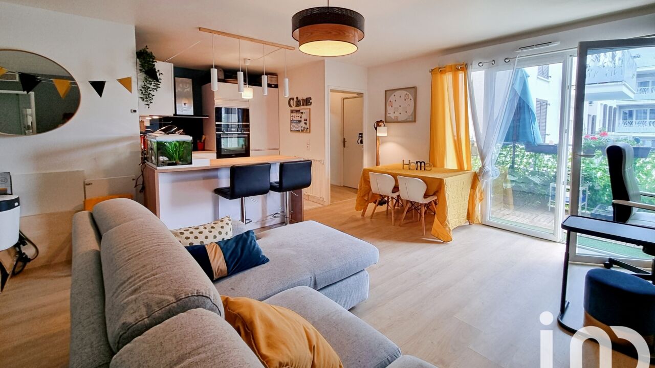 appartement 3 pièces 64 m2 à vendre à Noisy-le-Grand (93160)