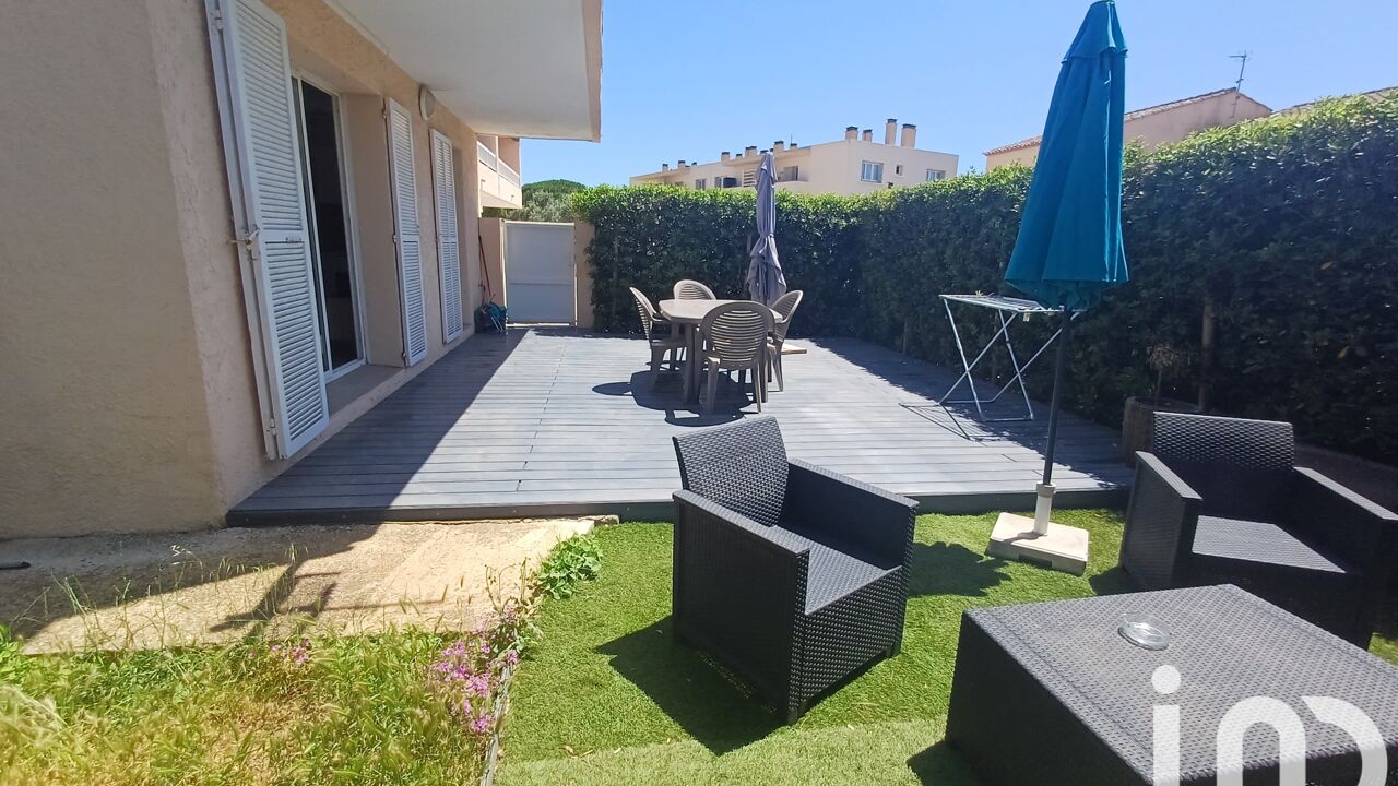 appartement 2 pièces 42 m2 à vendre à Six-Fours-les-Plages (83140)