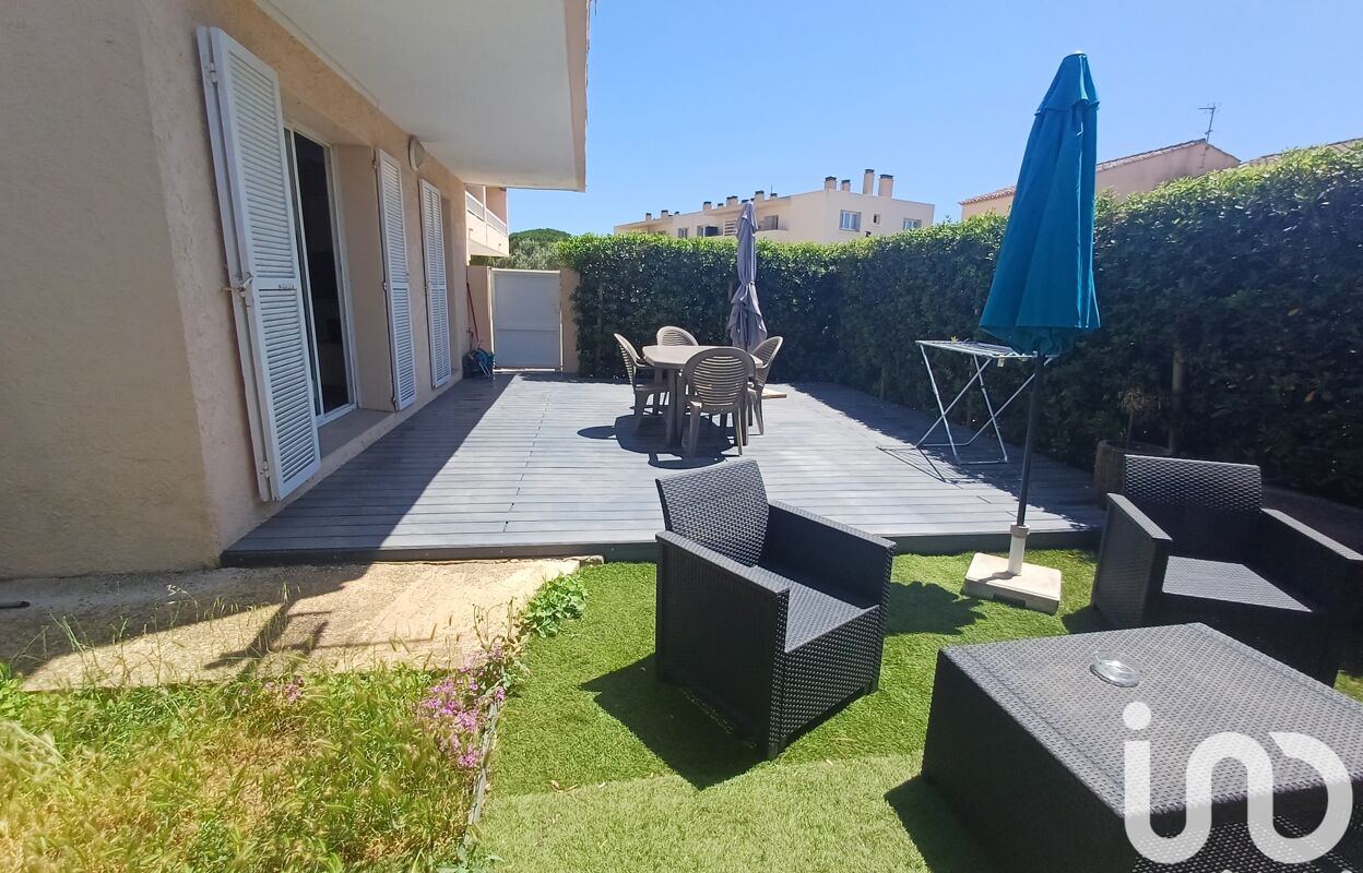 appartement 2 pièces 42 m2 à vendre à Six-Fours-les-Plages (83140)