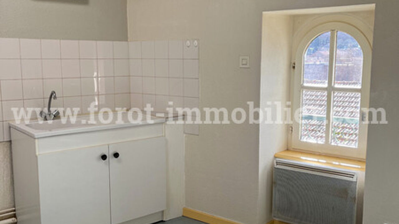 appartement 3 pièces 52 m2 à louer à Lamastre (07270)