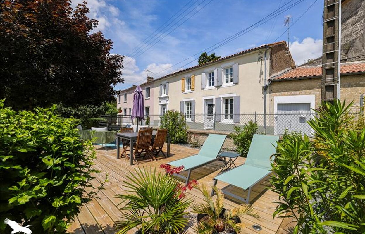 maison 6 pièces 125 m2 à vendre à Juillac-le-Coq (16130)