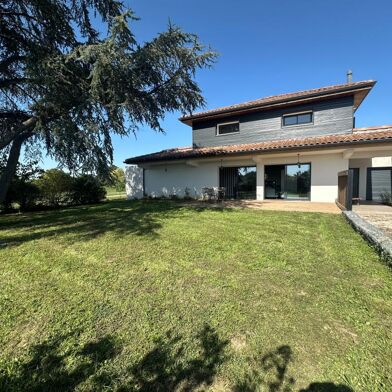 Maison 6 pièces 399900 €