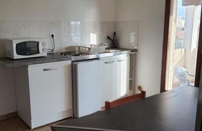 location appartement 575 € CC /mois à proximité de Saint-Geniès-de-Malgoirès (30190)