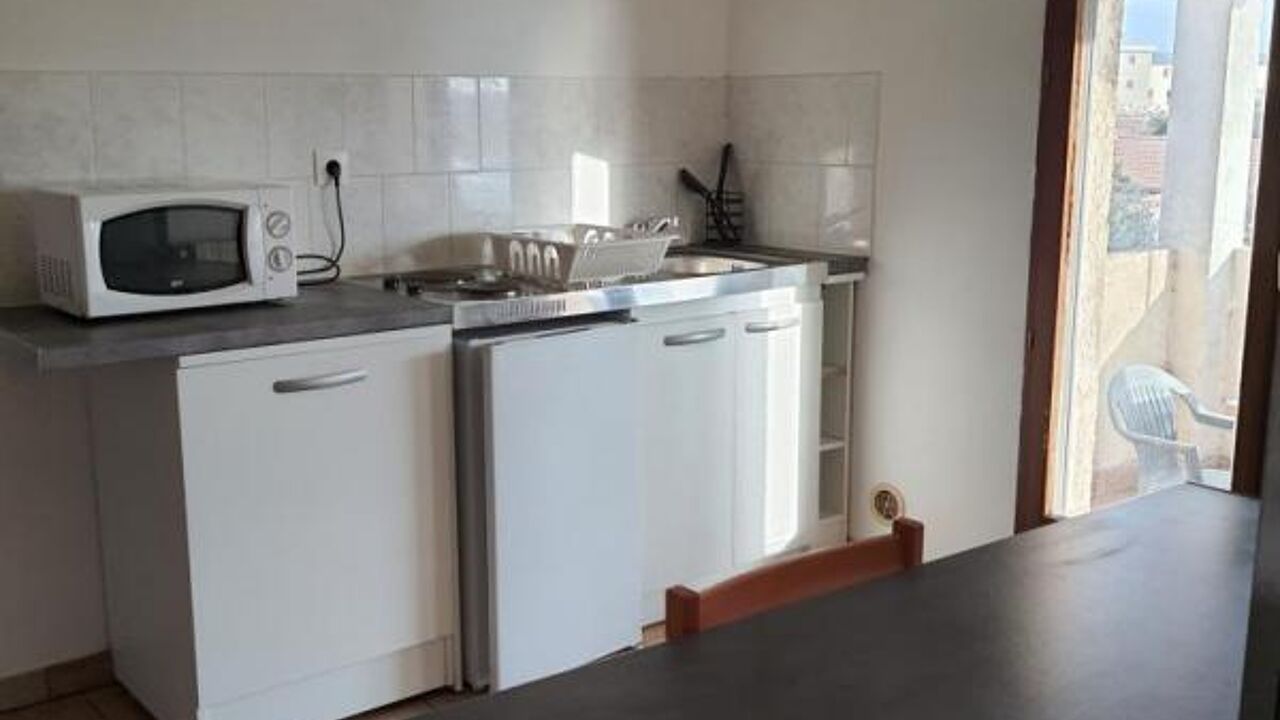 appartement 2 pièces 22 m2 à louer à Nîmes (30000)