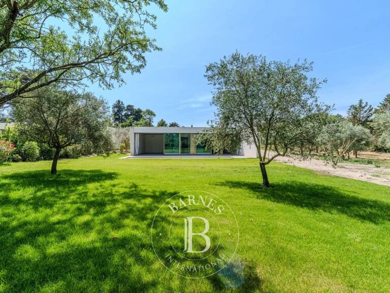 AIX-EN-PROVENCE - VILLA ULTRA CONTEMPORAINE - 270m² PLAIN PIED - — photo 1