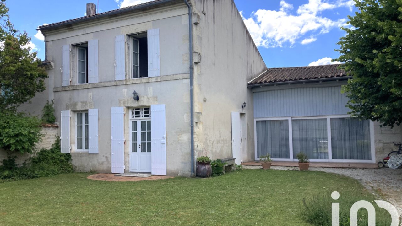 maison 5 pièces 186 m2 à vendre à Saint-Georges-du-Bois (17700)