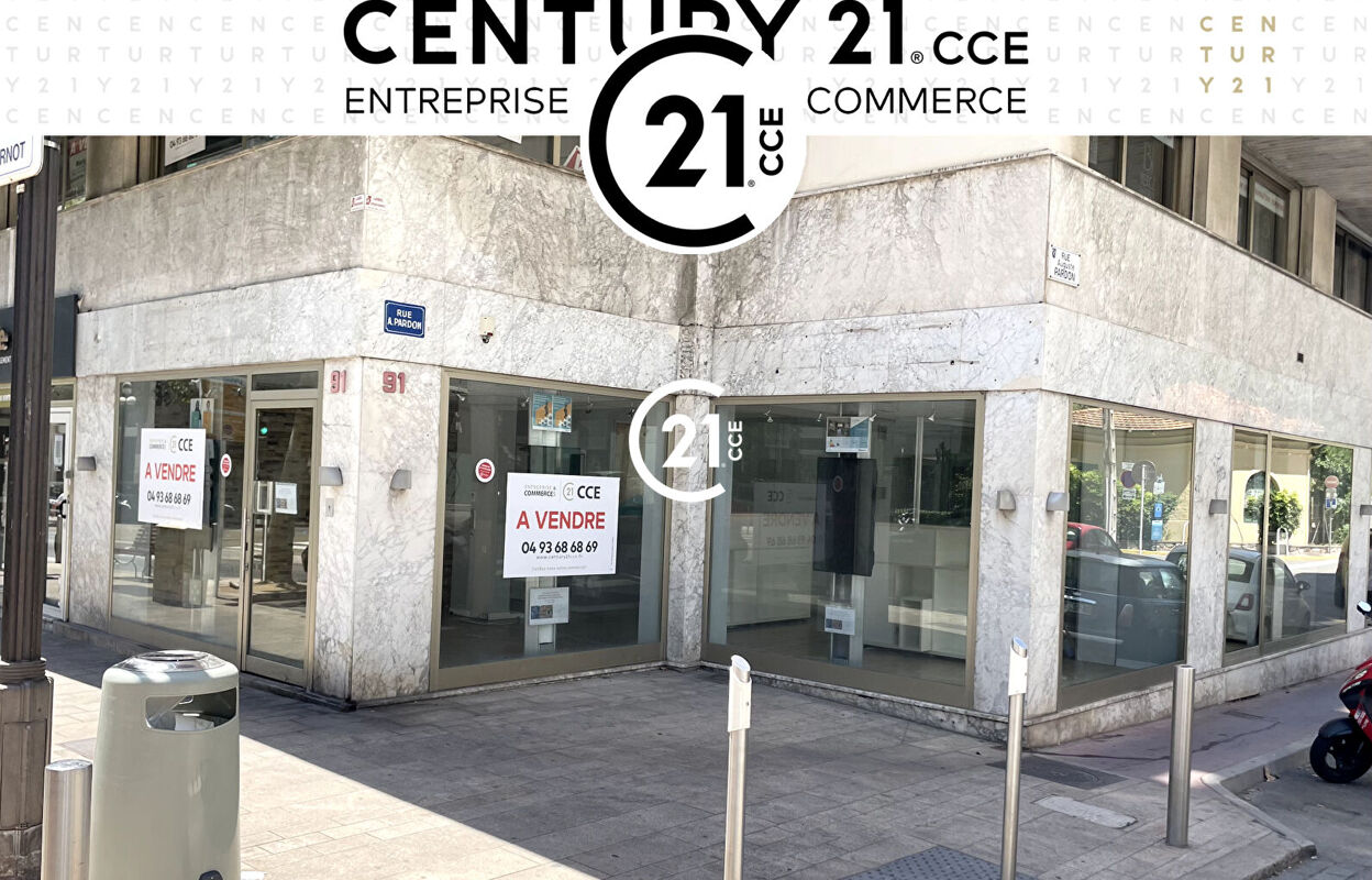 commerce  pièces 106 m2 à vendre à Cannes (06400)