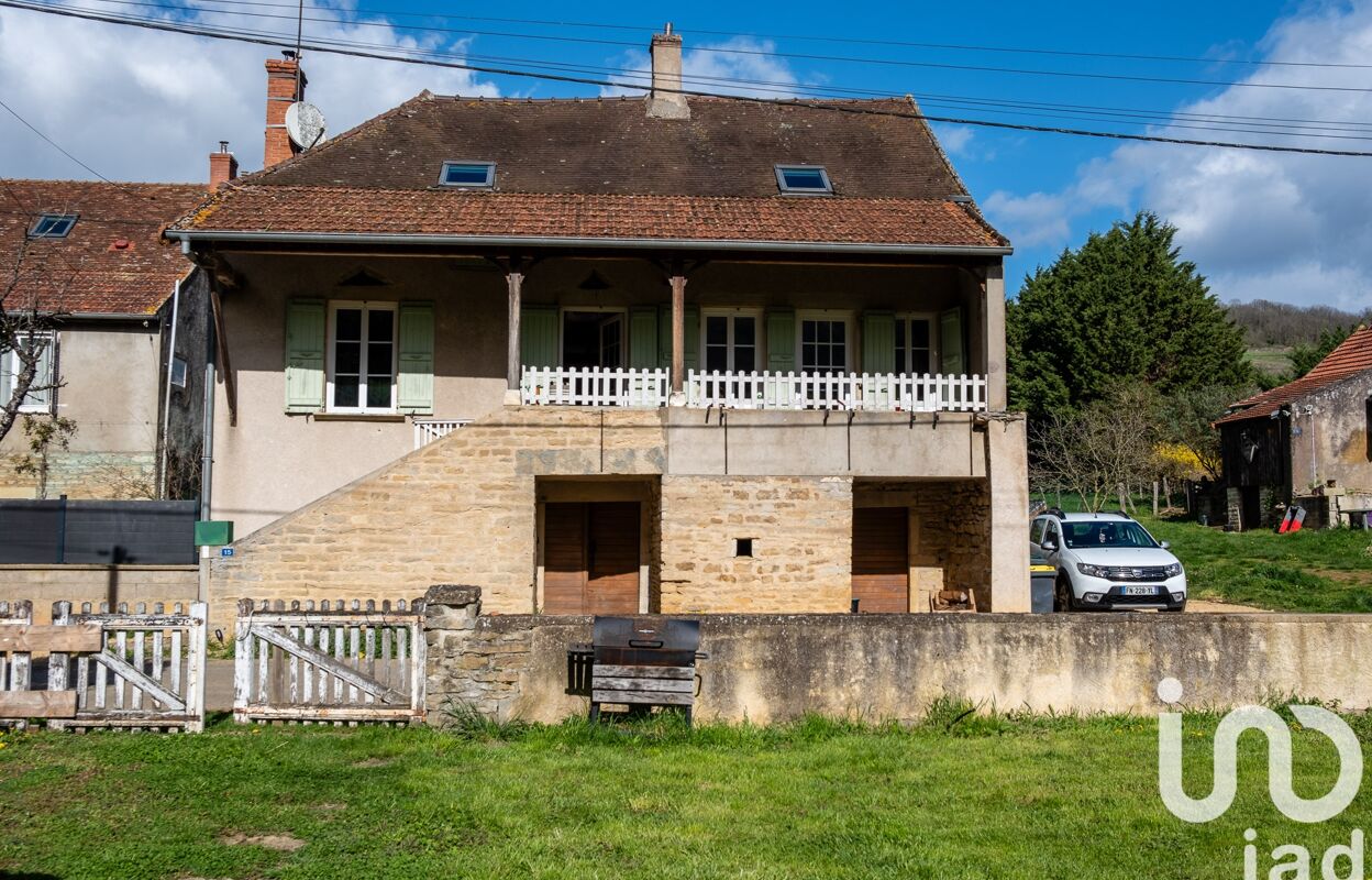 maison 4 pièces 104 m2 à vendre à Genouilly (71460)