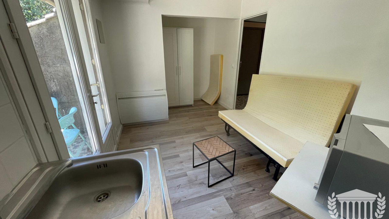 appartement 1 pièces 13 m2 à louer à Nîmes (30900)