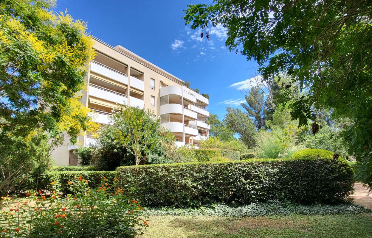appartement 5 pièces 100 m2 à vendre à Marseille 8 (13008)