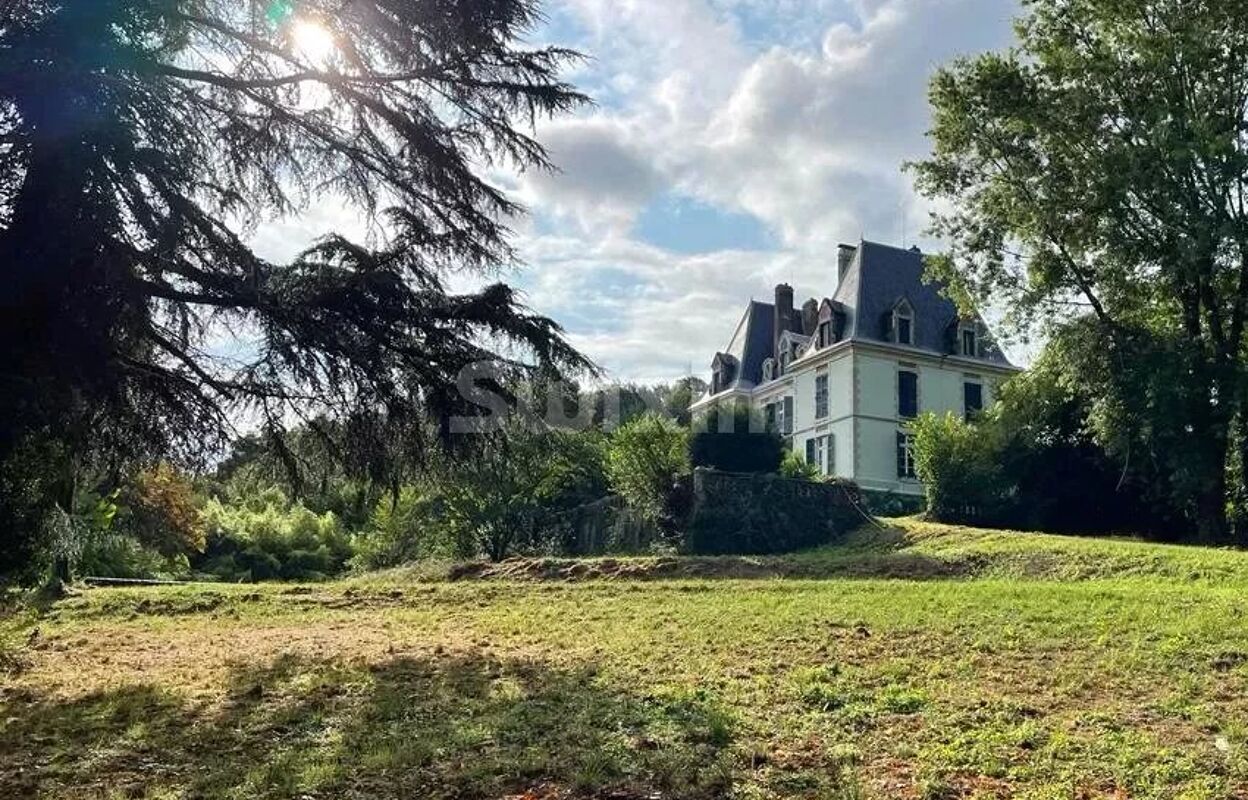 maison 14 pièces 392 m2 à vendre à Salies-de-Béarn (64270)