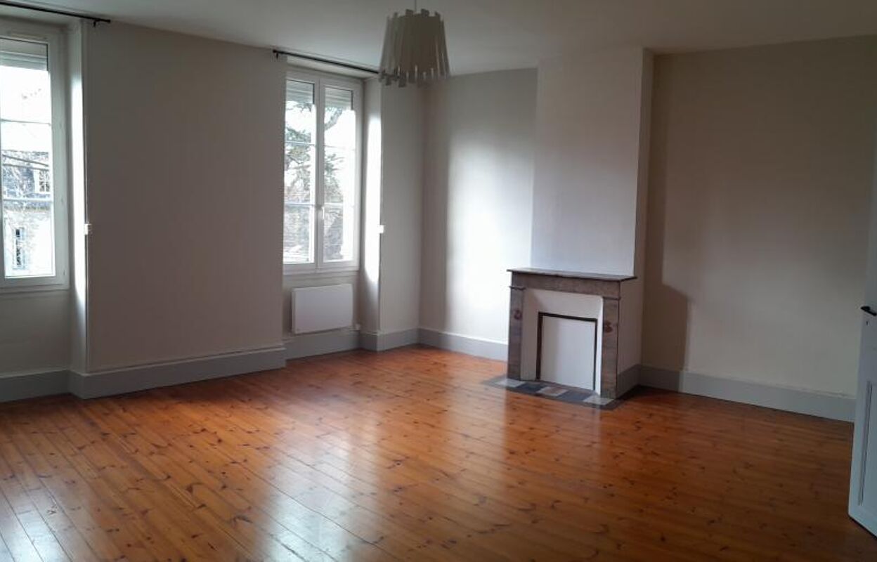 appartement 1 pièces 38 m2 à louer à Villeneuve-sur-Lot (47300)