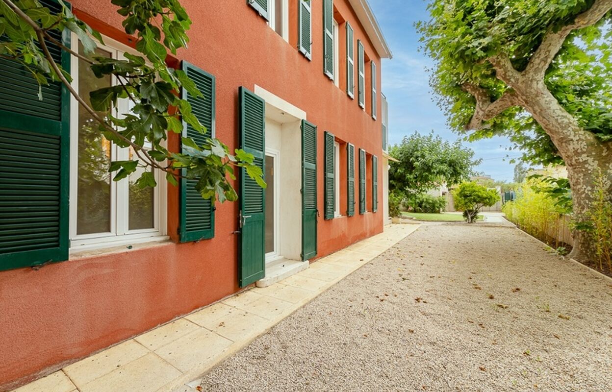 maison 6 pièces 150 m2 à vendre à Marseille 8 (13008)