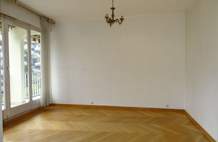 Appartement 5 pièces très lumineux en bon état à moins de 6 — photo 2