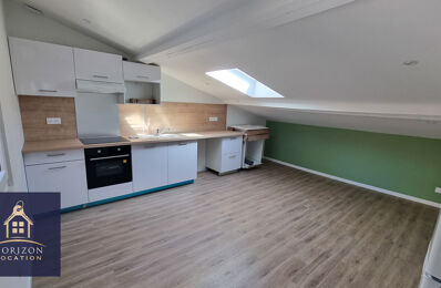 location appartement 590 € CC /mois à proximité de Airoux (11320)