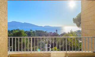 Appartement 6 Pièces 104 m² à vendre à Marseille 7 (13007)