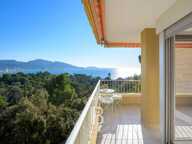 Vente - Appartement 13007 Marseille - Résidence sécurisée de sta — photo 2