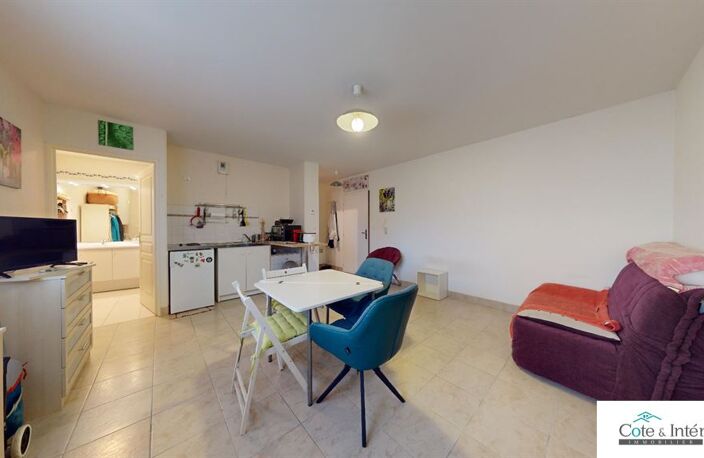 STUDIO AVEC PARKING PRIVATIF DANS RESIDENCE RECENTE — photo 2