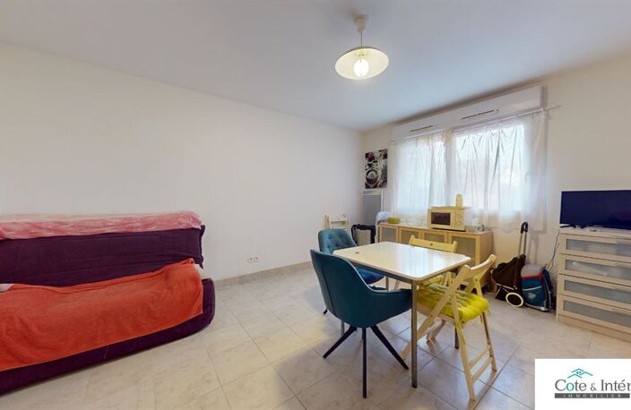 STUDIO AVEC PARKING PRIVATIF DANS RESIDENCE RECENTE — photo 3