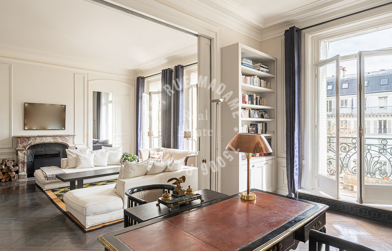 appartement 7 pièces 270 m2 à vendre à Paris 16 (75016)