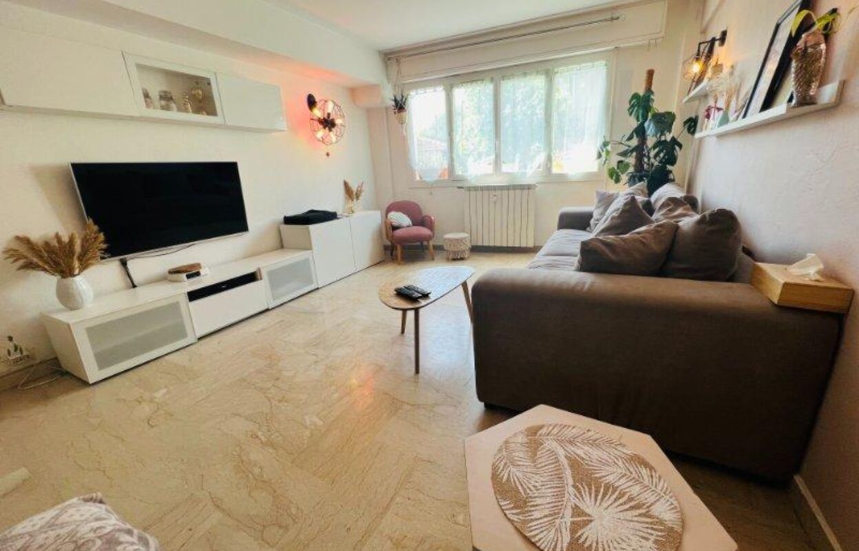 appartement 2 pièces 56 m2 à vendre à Le Cannet (06110)