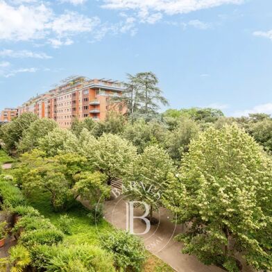 Appartement 4 pièces 715000 €