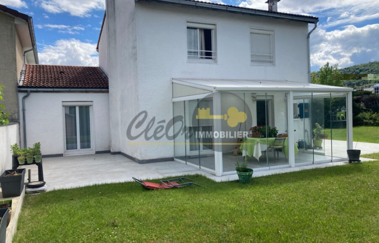 maison 5 pièces 101 m2 à vendre à Oyonnax (01100)