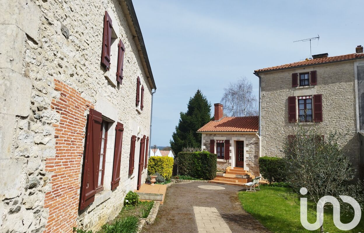 maison 3 pièces 130 m2 à vendre à La Caillère-Saint-Hilaire (85410)