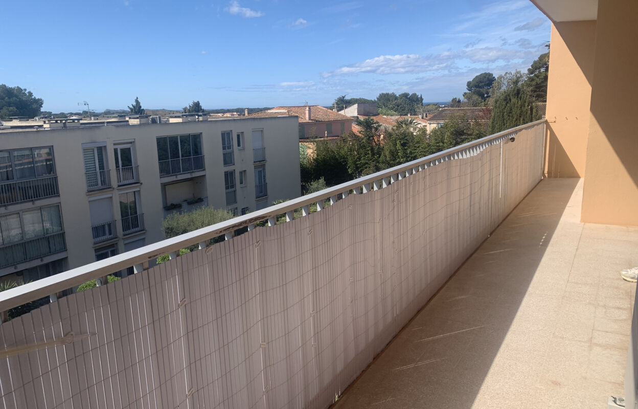 appartement 3 pièces 61 m2 à vendre à Six-Fours-les-Plages (83140)