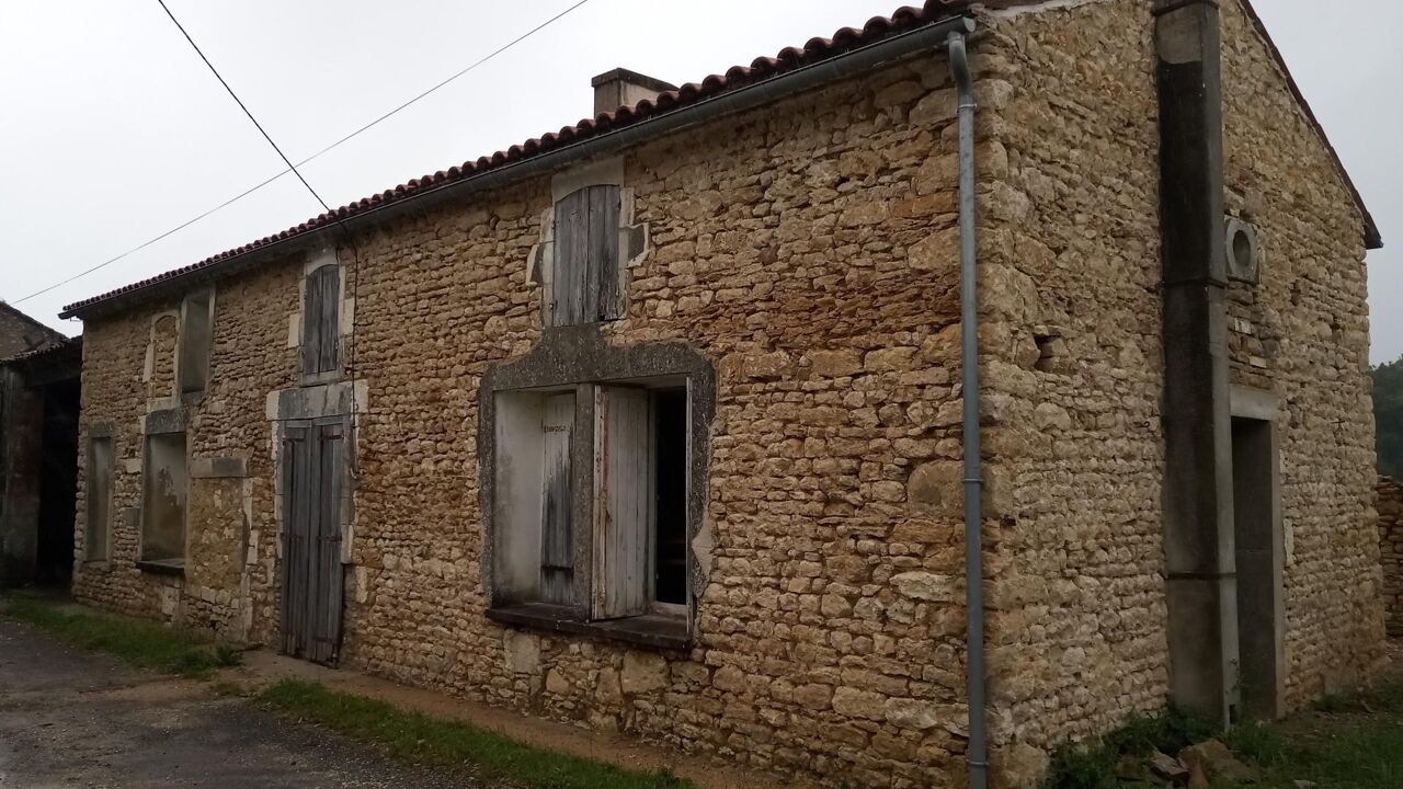 maison 4 pièces 127 m2 à vendre à Cravans (17260)