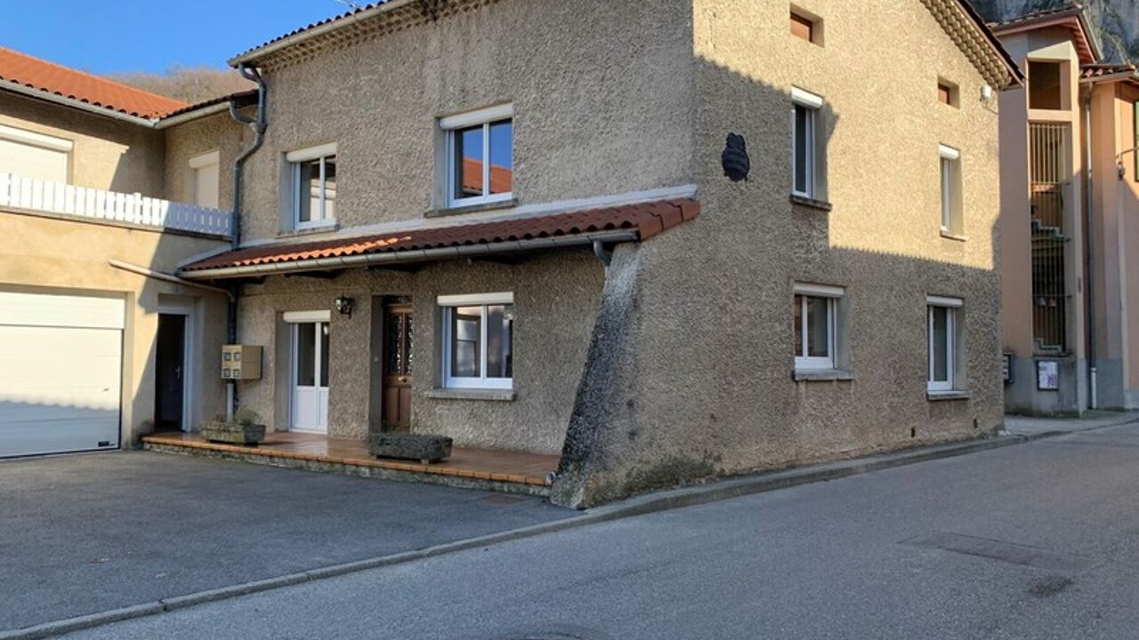 maison 5 pièces 125 m2 à louer à Barbières (26300)