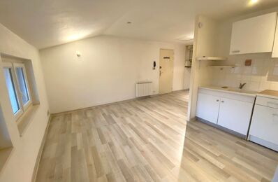 location appartement 450 € CC /mois à proximité de Bourg-Lès-Valence (26500)